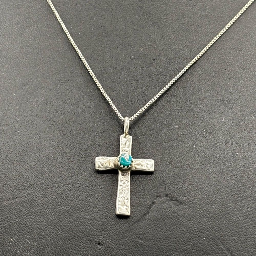 Silver Cross Pendant Necklace with Turquoise Accent